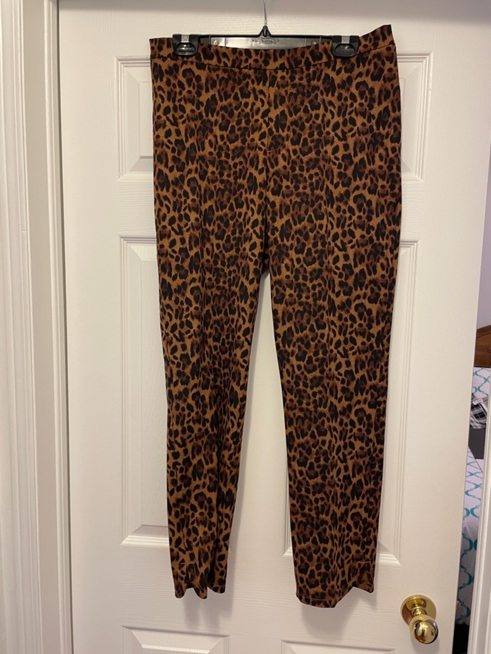 Isaac Mizrahi Leopard Print Stretch Pants - Brown & Black